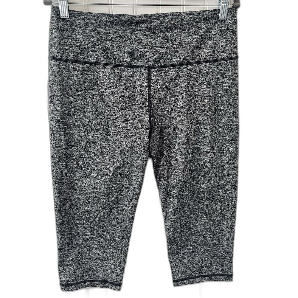 VSX Sport Victoria's Secret Capri Leggings Heather Gray Back Pocket Size Large